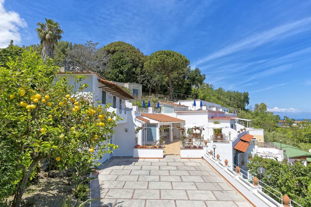 Hotel Villa D'Orta Ischia Exterior photo